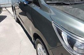 Selling Toyota Innova 2017 at 7500 km