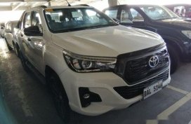 White Toyota Hilux 2018 Automatic for sale 