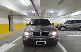 Selling Grey Bmw X5 2006 Automatic Diesel 
