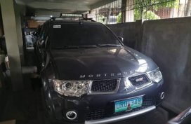 2013 Mitsubishi Montero for sale in Legazpi 