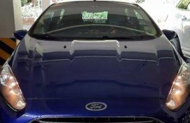 Selling Blue Ford Fiesta 2014 at 66000 km