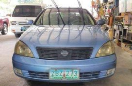 Selling Blue Nissan Sentra 2005 Automatic Gasoline at 90000 km 