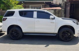 Chevrolet Trailblazer 2014 Automatic Diesel for sale in Las Pinas