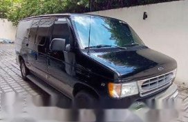 Selling Ford Chateau 2002 at 26182 km