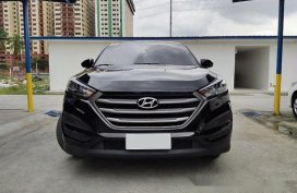 Selling Black Hyundai Tucson 2016 at 41000 km