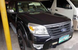 Selling Black Ford Everest 2011 Automatic Diesel