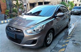 2012 Hyundai accent