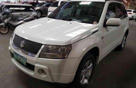 Selling White Suzuki Grand Vitara 2007 in Marikina