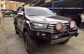 Selling Grey Toyota Hilux 2016 Manual Diesel 