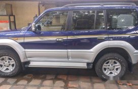 Blue Toyota Land cruiser prado 1997 at 140000 km for sale 