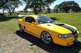Sell Yellow 1994 Ford Mustang at 62000 km 