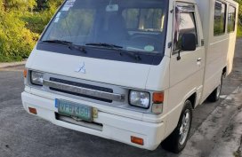 Mitsubishi L300 2011 for sale in Quezon City