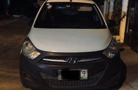 White Hyundai I10 2012 Manual Gasoline for sale 