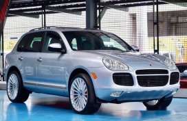 Sell Silver 2007 Porsche Cayenne in Quezon City 