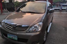 2011 Toyota Innova for sale in Caloocan 