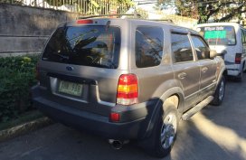 Ford Escape 2002 Model 