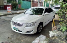 Selling Pearl White Toyota Camry 2008 in Quezon City