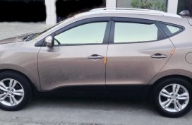 Selling 2010 Hyundai Tucson Diesel 4WD