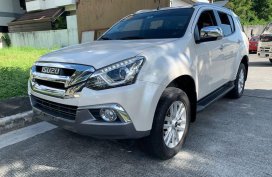 Sell 2018 Isuzu Mu-X in Mandaluyong