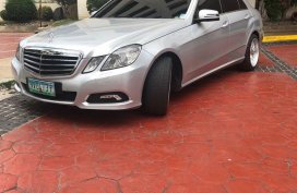 Silver Mercedes-Benz E-Class 2009 for sale in Mandaluyong 