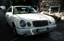 Sell 1999 Mercedes-Benz E-Class in Quezon City