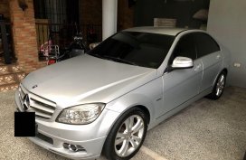 Selling Mercedes-Benz C200 2008 in Quezon City