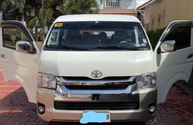 Sell 2014 Toyota Hiace Van at 50000 km 