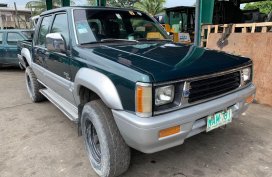 Selling Mitsubishi Strada 1997 in Valenzuela