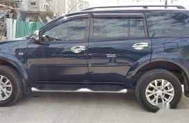 Selling Blue Mitsubishi Montero Sport 2014 in Makati