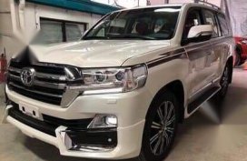 Sell 2020 Toyota Land Cruiser in Marikina