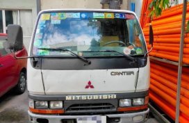 Mitsubishi Fuso 2015 for sale in Manila
