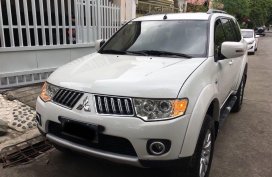 Selling Pearl White Mitsubishi Montero Sport 2013 in Parañaque