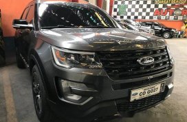 Sell Black 2017 Ford Explorer in Quezon City