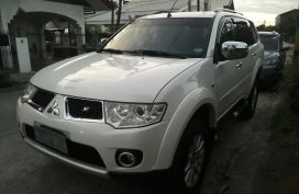 Pearl White Mitsubishi Montero 2013 for sale in Las Pinas