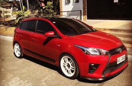 Red Toyota Yaris 2016 for sale in Manila