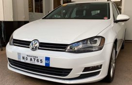 White Volkswagen Golf 2018 for sale in Manila