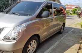 Sell Silver 2013 Hyundai Grand starex in Manila
