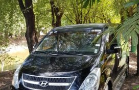 Selling Hyundai Starex 2010 in Quezon City 