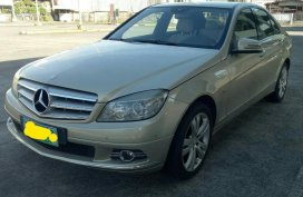 Silver Mercedes-Benz C200 2010 for sale in Automatic