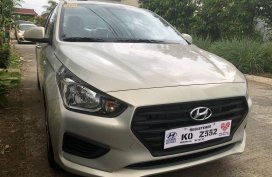Selling Silver Hyundai Reina 0 in Manila