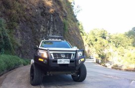 Selling Black Nissan Navara 2015 in Manila