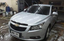White Chevrolet Cruze 2010 for sale in Manila