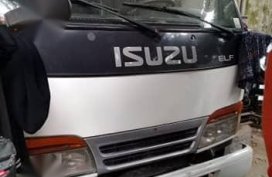 Selling White Isuzu Elf 2003 in Manila