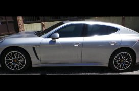 Selling Porsche Panamera 2010 Automatic in Baguio