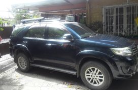 Selling Black Toyota Fortuner 2013 in Meycauayan