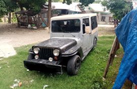 White Isuzu Crosswind 1997 for sale in Manual