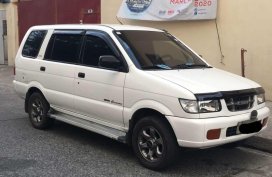 Selling Isuzu Crosswind 2003 in Quezon City