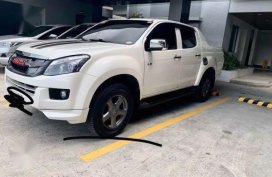 Sell Pearl White 2015 Isuzu D-Max in Manila