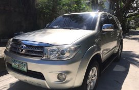 Sell Silver 2011 Toyota Fortuner in Manila