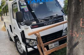 Selling Isuzu Nhr 2017 in Manila